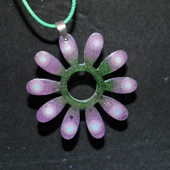 Original Handmade flower necklace 1of 1 - Picture 3 of 4